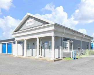 Photo 1 of Devon Self Storage - 63 New Shackle Island Road, Hendersonville, TN
