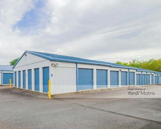 Photo 2 of CubeSmart Self Storage - 3356 Hwy 41 S, Springfield, TN