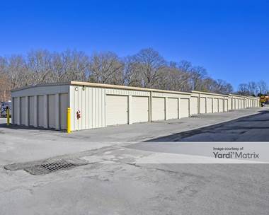 Storage Units for Rent available at 231 Business Park Drive, Lebanon, TN 37090