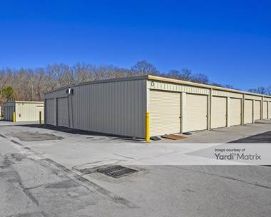 Storage Units for Rent available at 231 Business Park Drive, Lebanon, TN 37090