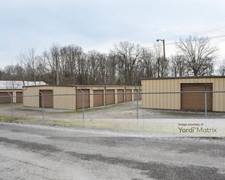 Photo 2 of Springfield Mini Storage - 5019 New Hope Court, Springfield, TN