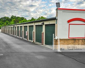 Photo 2 of iStorage - 400 Quarry Loop Road, Mt Juliet, TN