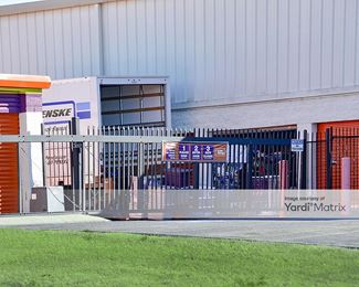 Photo 4 of Public Storage - 6117 Charlotte Pike, Nashville, TN