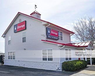Photo 4 of iStorage - 1903 Columbia Avenue, Franklin, TN