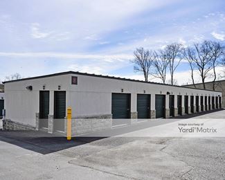 Photo 5 of iStorage - 1903 Columbia Avenue, Franklin, TN
