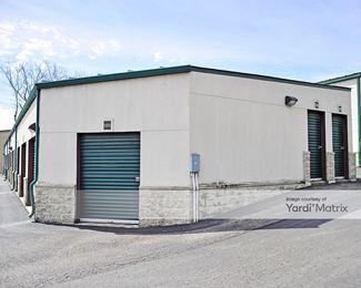 Photo 6 of iStorage - 1903 Columbia Avenue, Franklin, TN