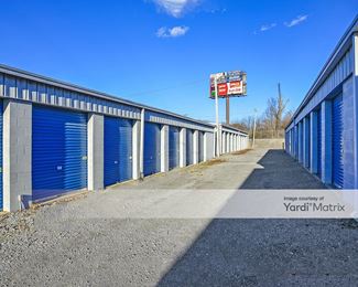Photo 4 of Store Smart Self Storage - 806 Phelan Drive, Lebanon, TN