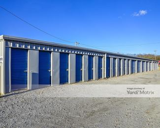 Photo 5 of Store Smart Self Storage - 806 Phelan Drive, Lebanon, TN
