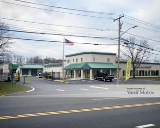 Photo 2 of Extra Space Storage - 730 Old Willets Path, Hauppauge, NY