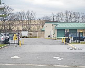Photo 3 of Extra Space Storage - 730 Old Willets Path, Hauppauge, NY