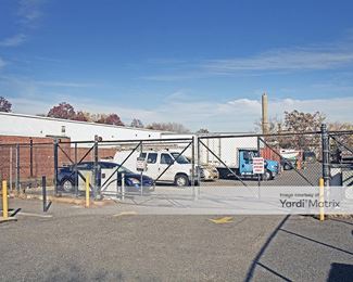 Photo 2 of Storage Quarters - 999 Stewart Avenue, Garden City, NY