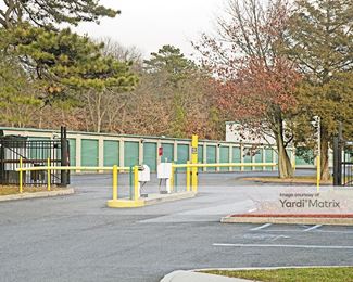 Photo 2 of Extra Space Storage - 2025 Route 112, Coram, NY