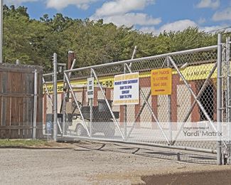 Photo 3 of A  American Self Storage - 725 Metker Street, Irving, TX