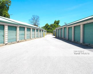 Photo 3 of Extra Space Storage - 8919 Fort Smallwood Road, Pasadena, MD
