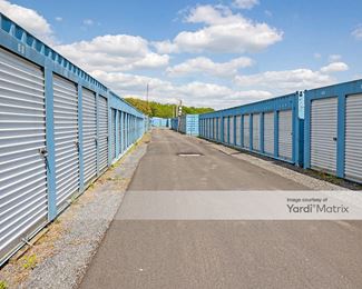 Photo 2 of Storage King USA - 5808 Allender Road, White Marsh, MD