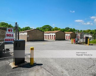 Photo 2 of Self StorageOne - 5639 Baltimore National Pike, Catonsville, MD