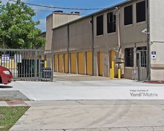 Photo 5 of Extra Space Storage - 3780 Central Avenue, Fort Myers, FL