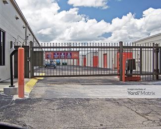 Photo 5 of Public Storage - 11800 South Cleveland Avenue, Fort Myers, FL