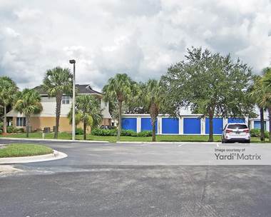 Storage Units for Rent available at 17701 Summerlin Road, Fort Myers, FL 33908
