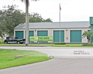 Photo 3 of Extra Space Storage - 16590 San Carlos Blvd, Fort Myers, FL