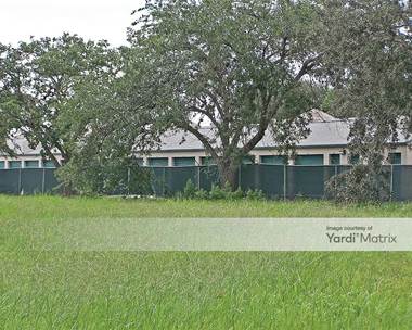Storage Units for Rent available at 16590 San Carlos Blvd, Fort Myers, FL 33908