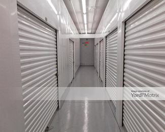 Photo 2 of SmartStop Self Storage - 275 Goodlette - Frank Road, Naples, FL