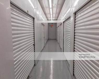 Storage Units for Rent available at 275 Goodlette - Frank Road, Naples, FL 34102