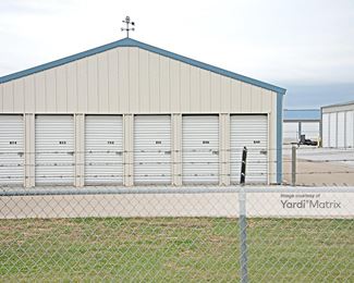 Photo 5 of North Kearney Storage - 1120 North Jefferson, Kearney, MO