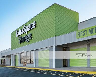 Storage Units for Rent available at 5845 Charlotte Pike, Nashville, TN 37209