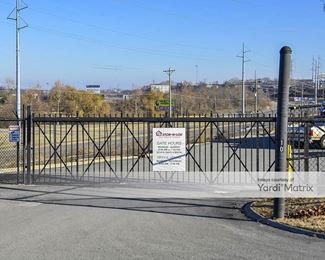 Photo 4 of Stor-N-Lok Self-Service Storage - 510 Fairground Court, Nashville, TN