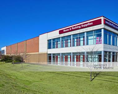 Storage Units for Rent available at 138 Veterans Pkwy, Murfreesboro, TN 37128