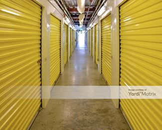 Photo 3 of StorPlace Self Storage - 138 Veterans Pkwy, Murfreesboro, TN