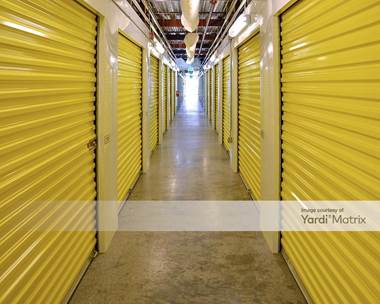 Storage Units for Rent available at 138 Veterans Pkwy, Murfreesboro, TN 37128