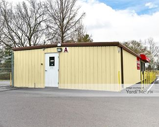 Photo 1 of Extra Space Storage - 123 Davis Street, Portland, TN