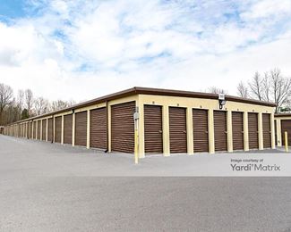 Photo 3 of Extra Space Storage - 123 Davis Street, Portland, TN