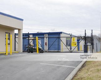 Photo 2 of Extra Space Storage - 2101 Antioch Pike, Antioch, TN