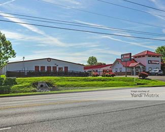 Photo 3 of iStorage - 465 North Belvedere Drive, Gallatin, TN