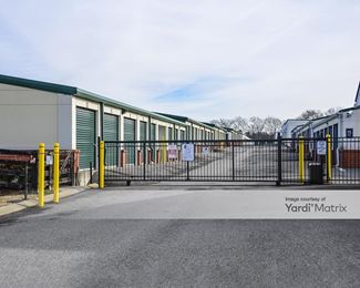 Photo 5 of iStorage - 465 North Belvedere Drive, Gallatin, TN