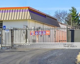 Photo 3 of Public Storage - 1997 Elm Hill Pike, Nashville, TN