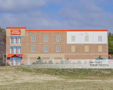 Storage Units for Rent available at 4792 Main Street, Spring Hill, TN 37174