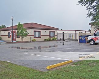 Photo 2 of Storage Rentals of America - 1124 Village Lakes Blvd, Lehigh Acres, FL
