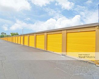 Photo 3 of Storage Rentals of America - 3000 South Tamiami Trail, Venice, FL