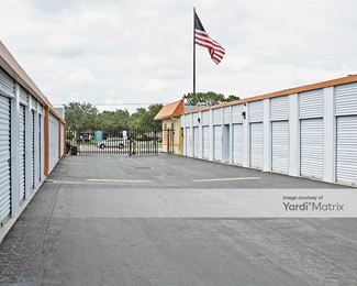 Photo 5 of Storage Rentals of America - 3000 South Tamiami Trail, Venice, FL