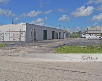 Photo 1 of 10 Federal Storage - 3422 Palm Avenue, Fort Myers, FL