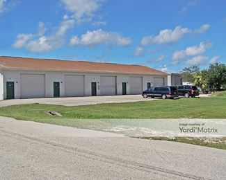 Photo 3 of 10 Federal Storage - 3422 Palm Avenue, Fort Myers, FL