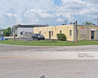Photo 5 of X-S STORAGE - 925 SE 13th Place, Cape Coral, FL