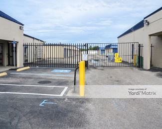 Photo 2 of Extra Space Storage - 2255 North Washington Blvd, Sarasota, FL