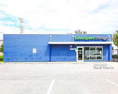 Storage Units for Rent available at 5717 14th Street West, Bradenton, FL 34207