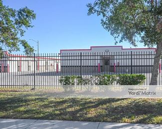 Photo 2 of iStorage - 10415 Portal Crossing, Bradenton, FL