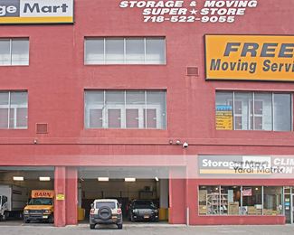 Photo 2 of Manhattan Mini Storage - 50 Wallabout Street, Brooklyn, NY